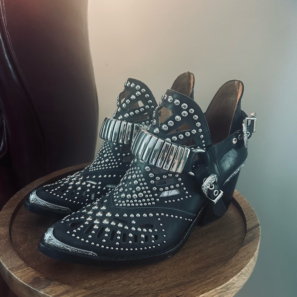 Jeffrey Campbell Calhoun Ankle Boots
